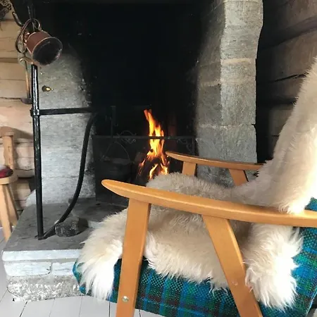 Lodge Ovre Tho Seter